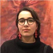 Graduada en Historia del Arte y capacitada para dar clases de Historia, Historia de España e Historia del Arte hasta Bachillerato. También puedo impartir clases para niños de primaria de cualquier asingatura